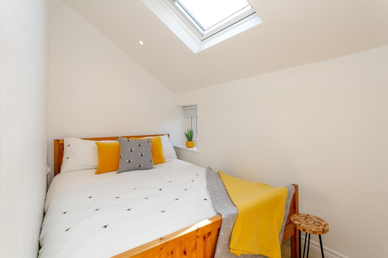 The Bs Hive, Modern, Stylish, 2 Bedroom House, In Harrogate Centre Εξωτερικό φωτογραφία