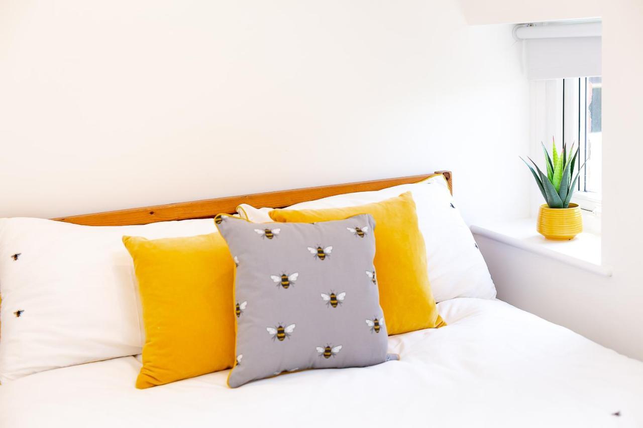 The Bs Hive, Modern, Stylish, 2 Bedroom House, In Harrogate Centre Εξωτερικό φωτογραφία